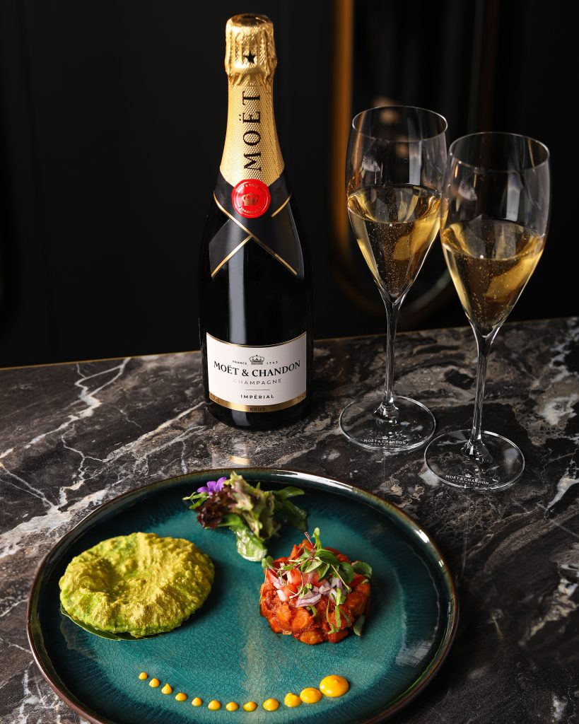 Pezsgő és indiai étel házassága? A Bombay Budapest és a Moët & Chandon bebizonyította, hogy nem lehetetlen Remind magazin