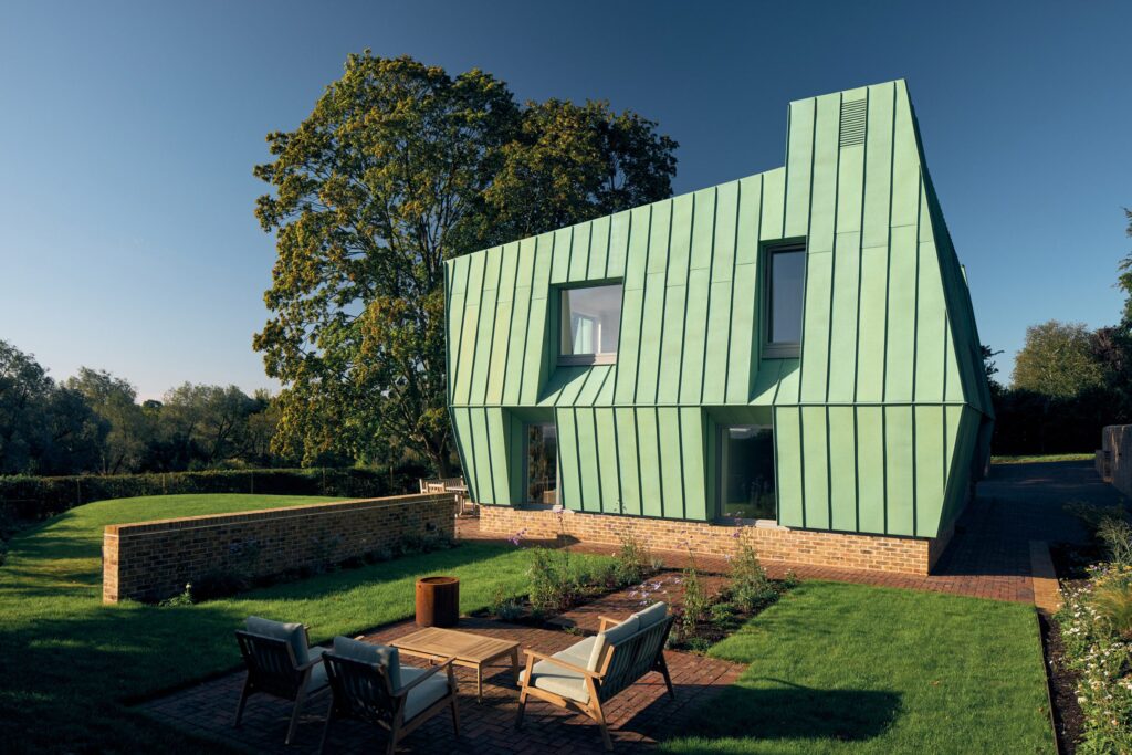 A szükségesnél is több energiát termel ez az origami ház Remind magazin