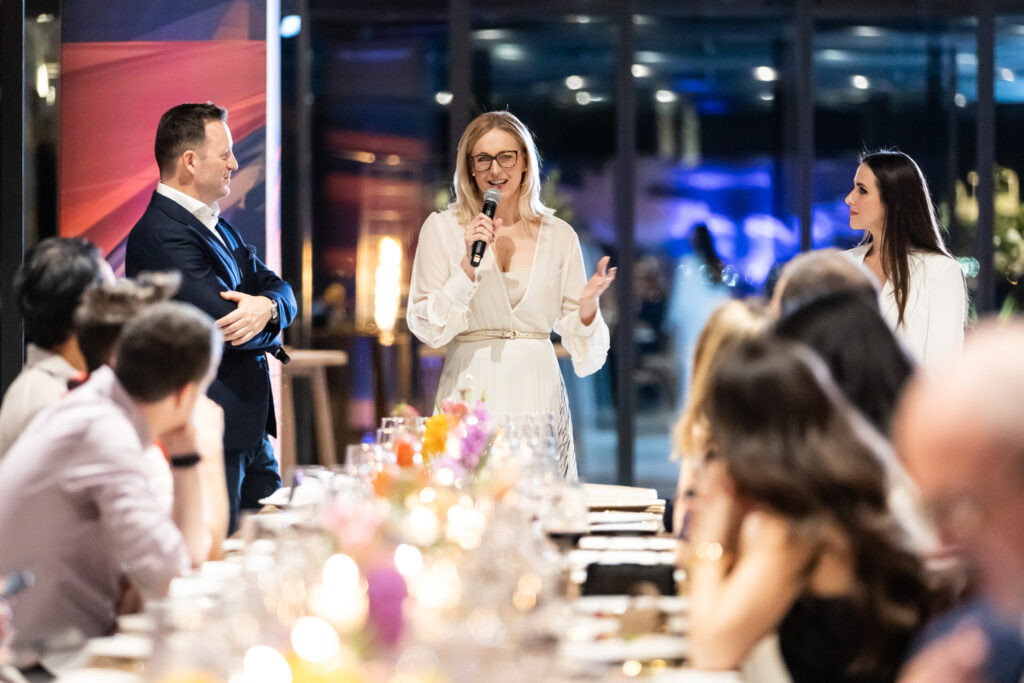Egyensúly, elegancia, stílus – Bemutatták a legújabb Porsche Panamerát és a Gere Kopar új évjáratát Remind magazin