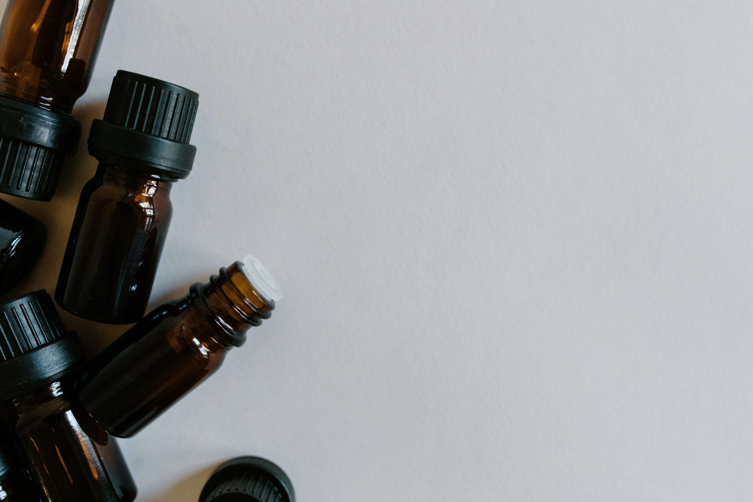 Mi tudnak a csúcsminőségű esszenciális illóolajok a wellness-funkción túl? Remind magazin