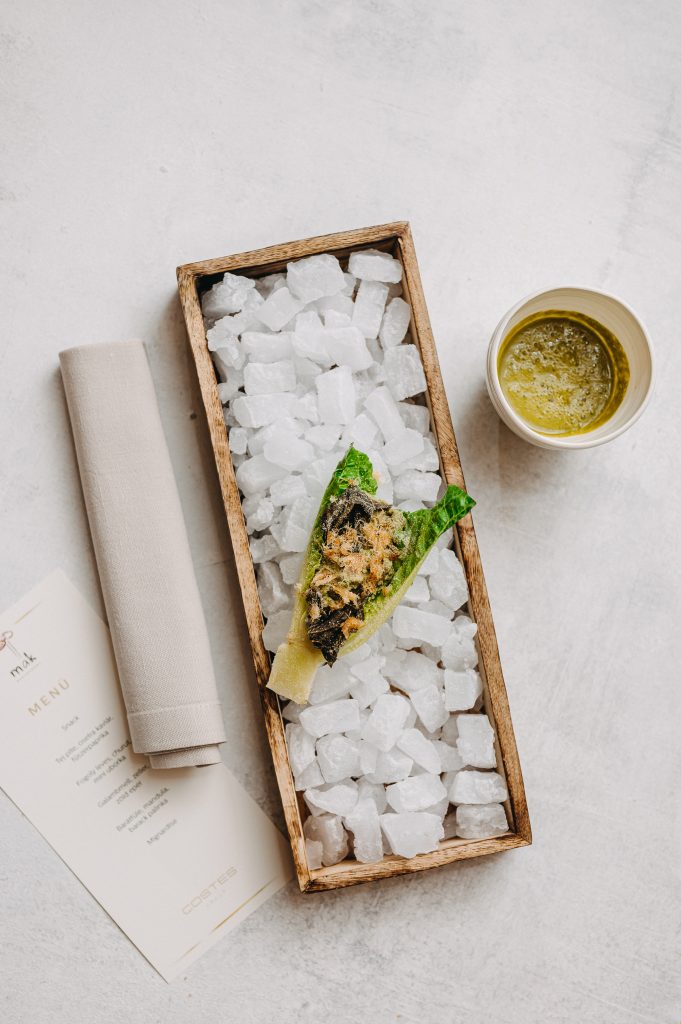 „Fontos, hogy újat tudjak mutatni magamnak” – Interjú Mizsei Jánossal, a MÁK vezető séfjével mak