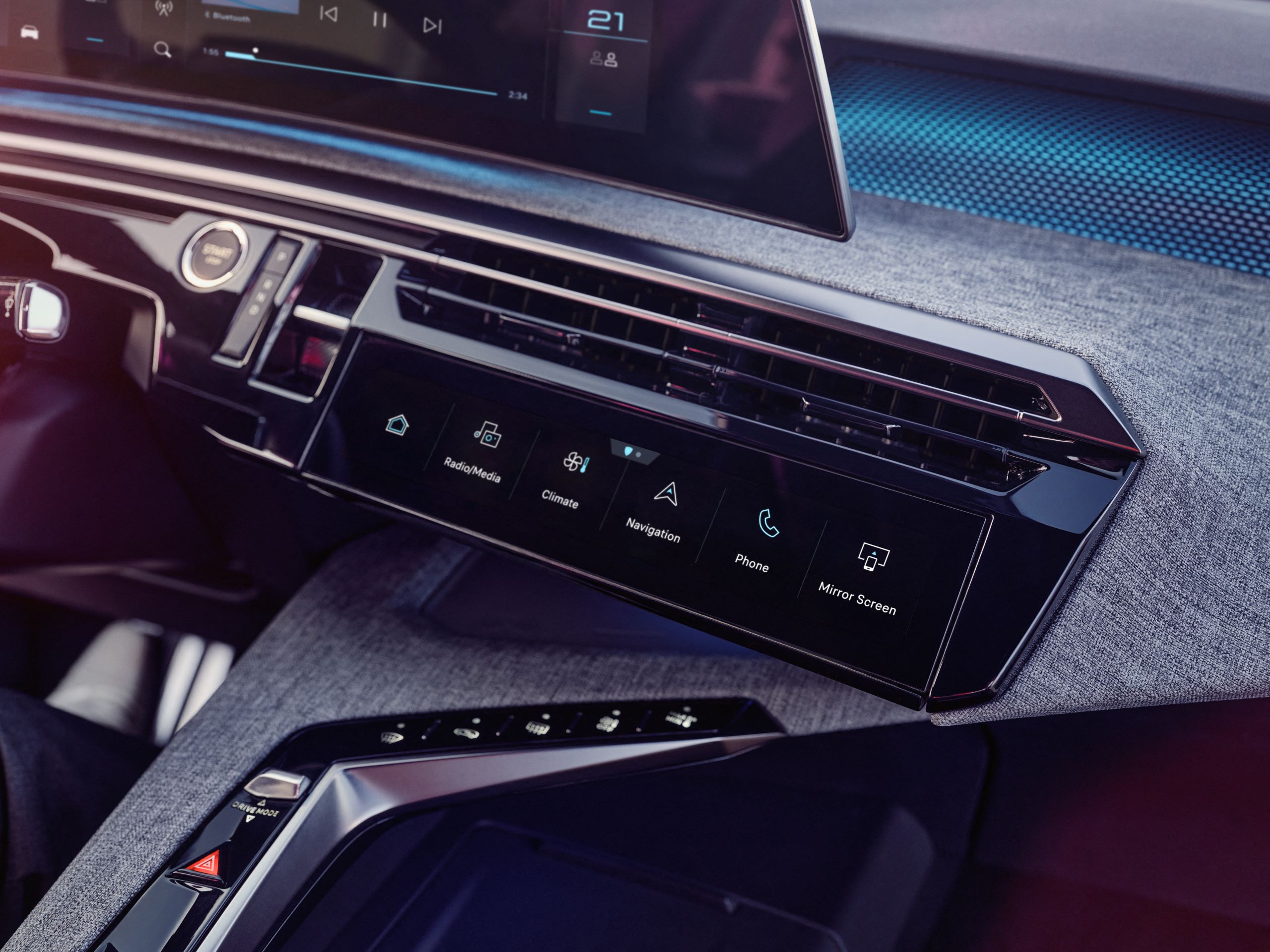 PEUGEOT_E_3008_2309PJ_453_FR