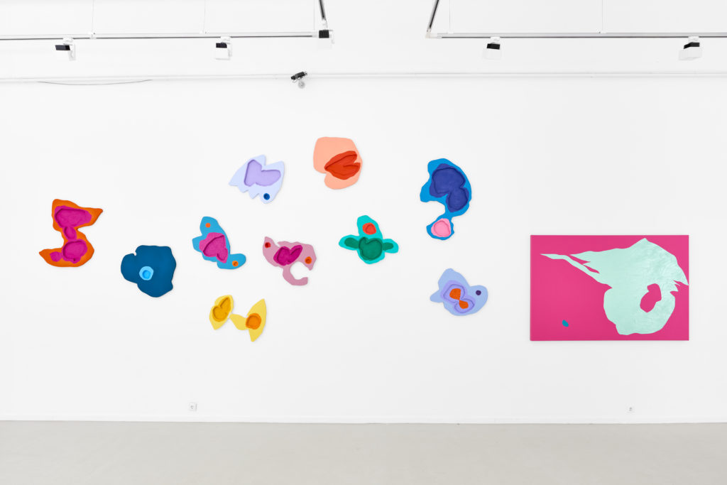 Szubjektív tárlatvezetés Barabás Zsófi festőművésszel Remind magazin