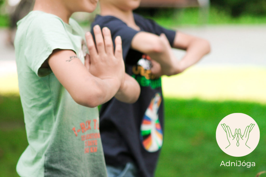 Jógával segíteni - interjú Kovács Dóra Fannival Remind magazin