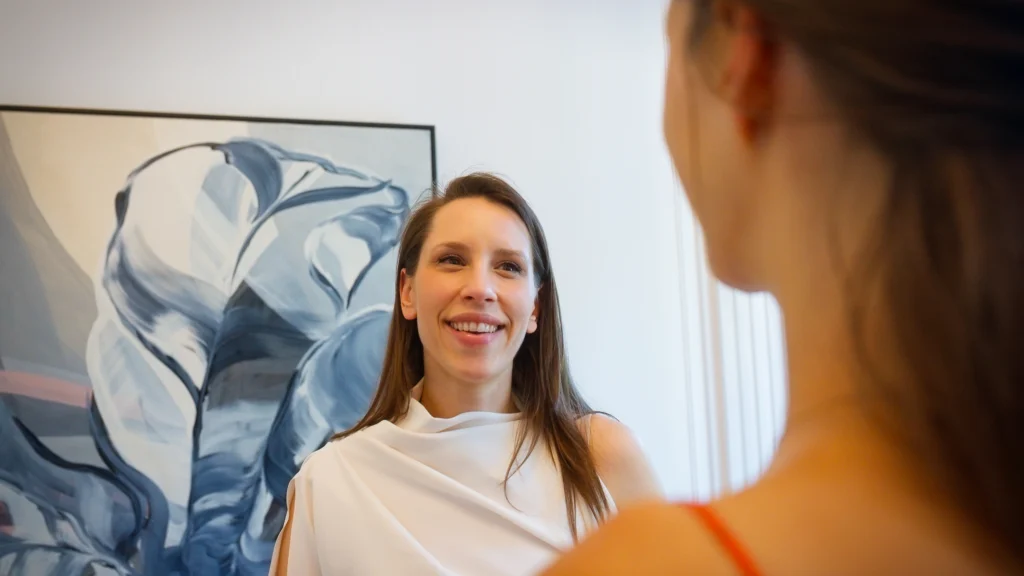 A nő, aki „újrafestette” az életét – interjú Németh Brigitta festőművésszel Remind magazin
