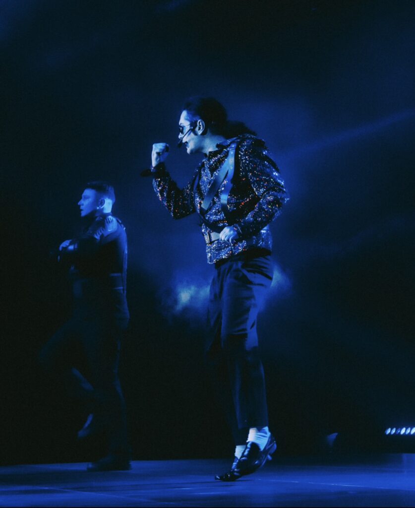 „Nagy áldás Istentől, ha olyat csinálsz, amivel az embereket kiszakíthatod gondjaikból” - interjú Michael Jackson magyar alteregójával Remind magazin