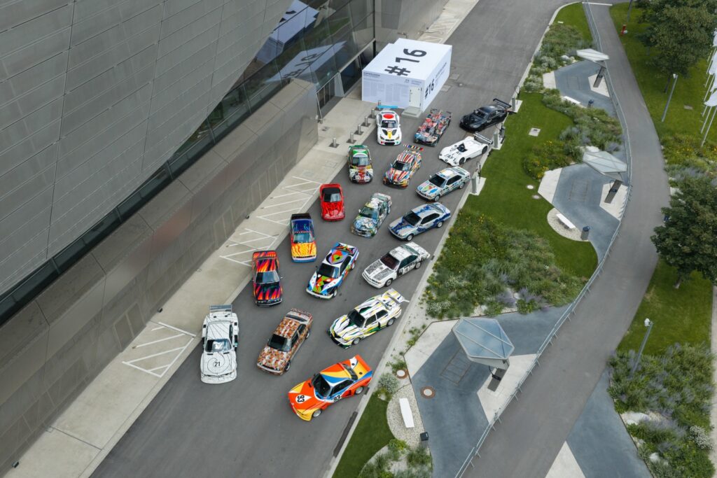 BMW Art Car kollekció – a kortárs művészet és a motorsport találkozása Münchenben Remind magazin