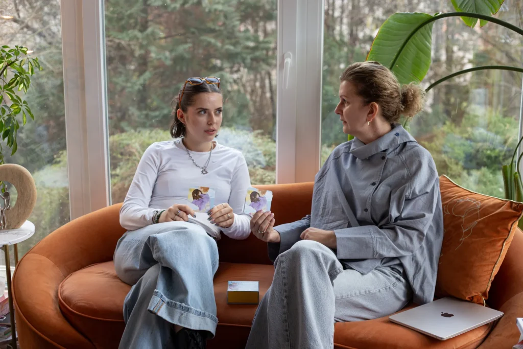 „A hibázásra tanulási pontként is tekinthetünk” - interjú dr. Dura Mónikával, a Mindwell alapítójával Remind magazin